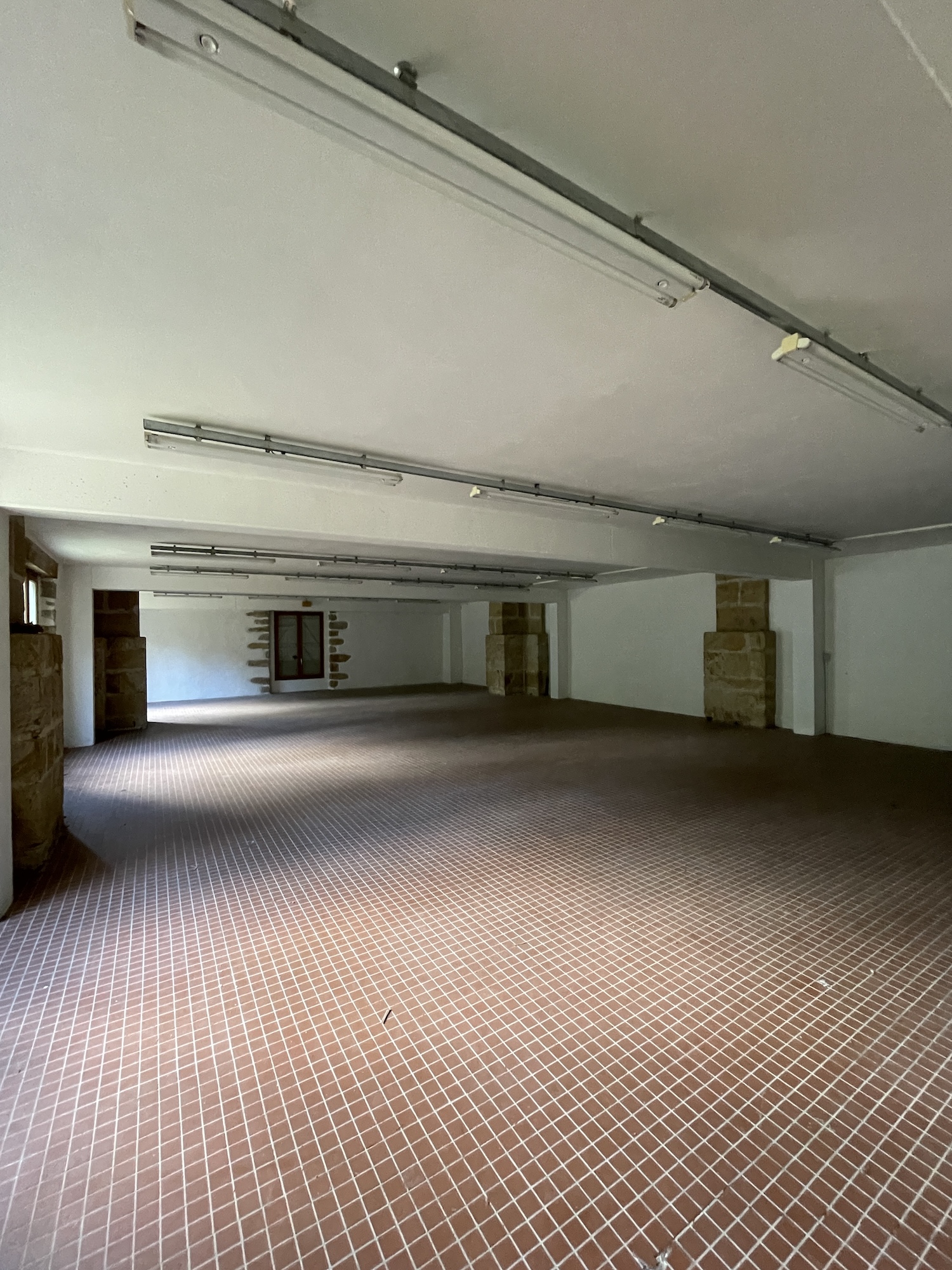 Bâtiment vue de l'intérieur
