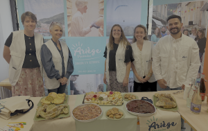 L'équipe Ariège devant le stand