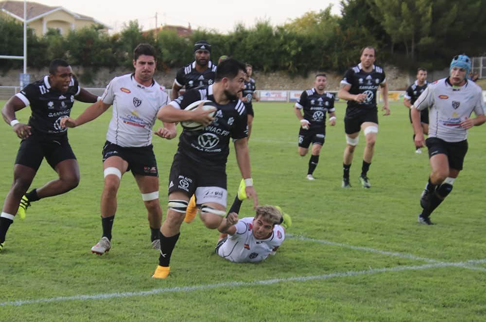 Photo de joueurs de rugby durant un match